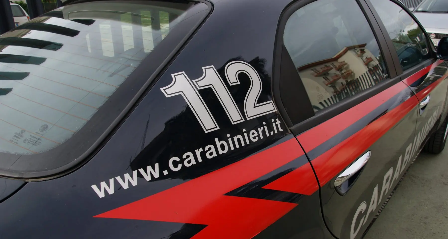 Blitz dei carabinieri ad Alghero: sequestrato il pontile del A-mare Beach Club