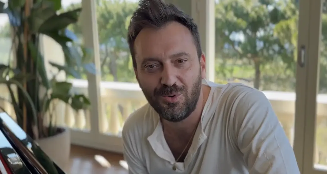 Cremonini: “Chissà se all'hotel Margherita ascoltano mai Maggese…”