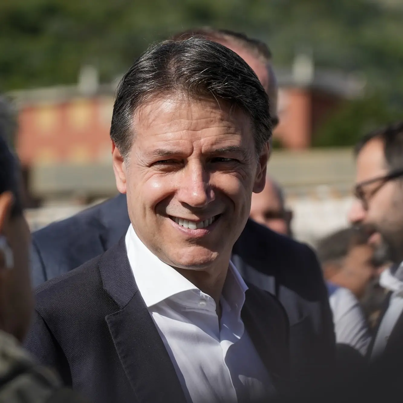 Scontro M5s, Conte licenzia Grillo: \"Venute meno le ragioni per il suo contratto\"