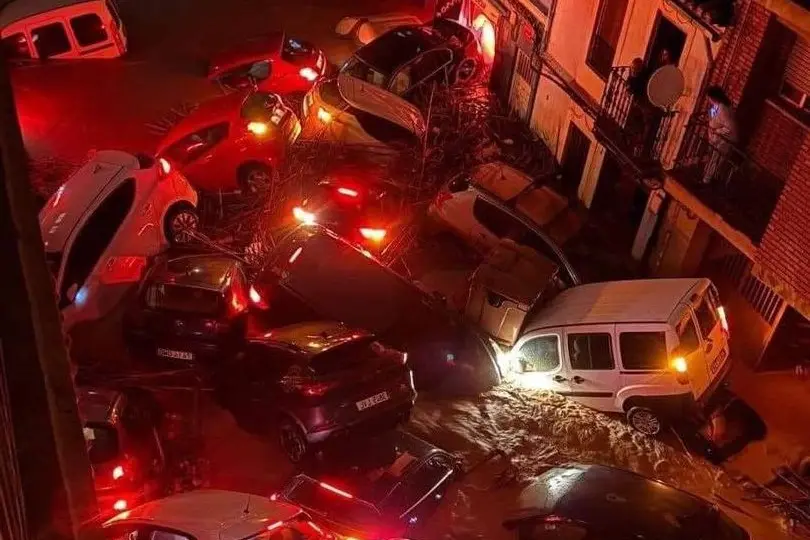 <p>Foto dal web</p>\\n