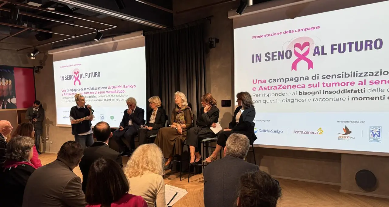 Cancro al seno, poliziotte ambasciatrici prevenzione con campagna 'Care for Caring'