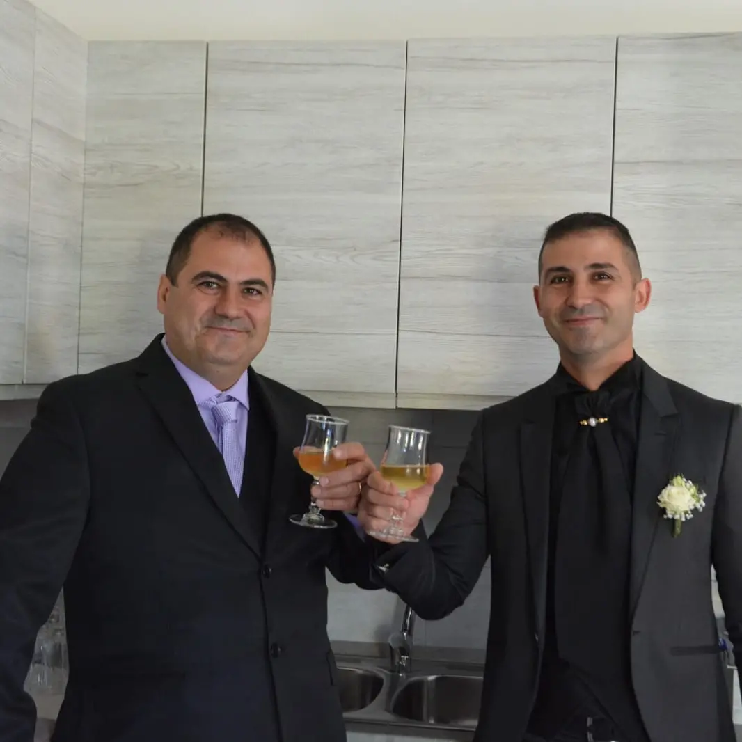 Funerali Mauro Falconi. Il fratello Fabio ringrazia la comunità ricordando i momenti felici