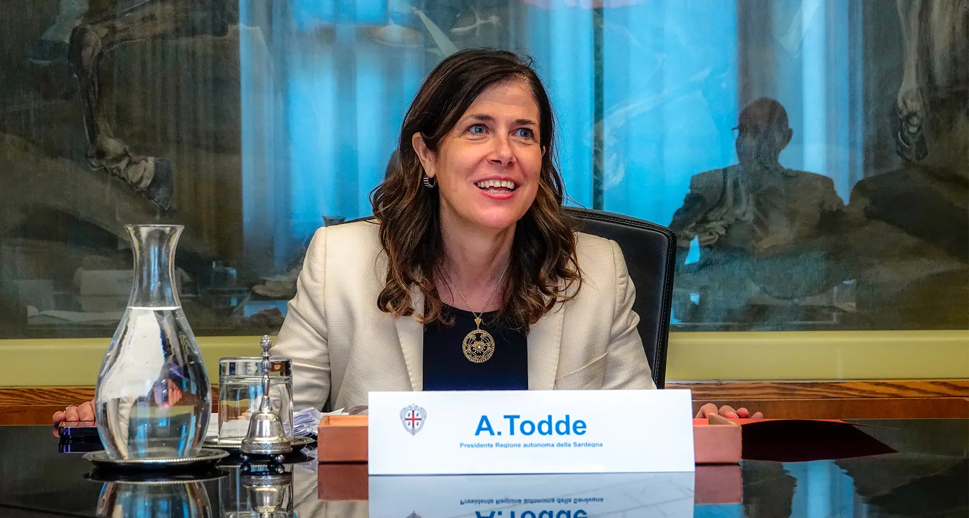 Todde: “Non accetto lezioni da chi difende ministri indagati”
