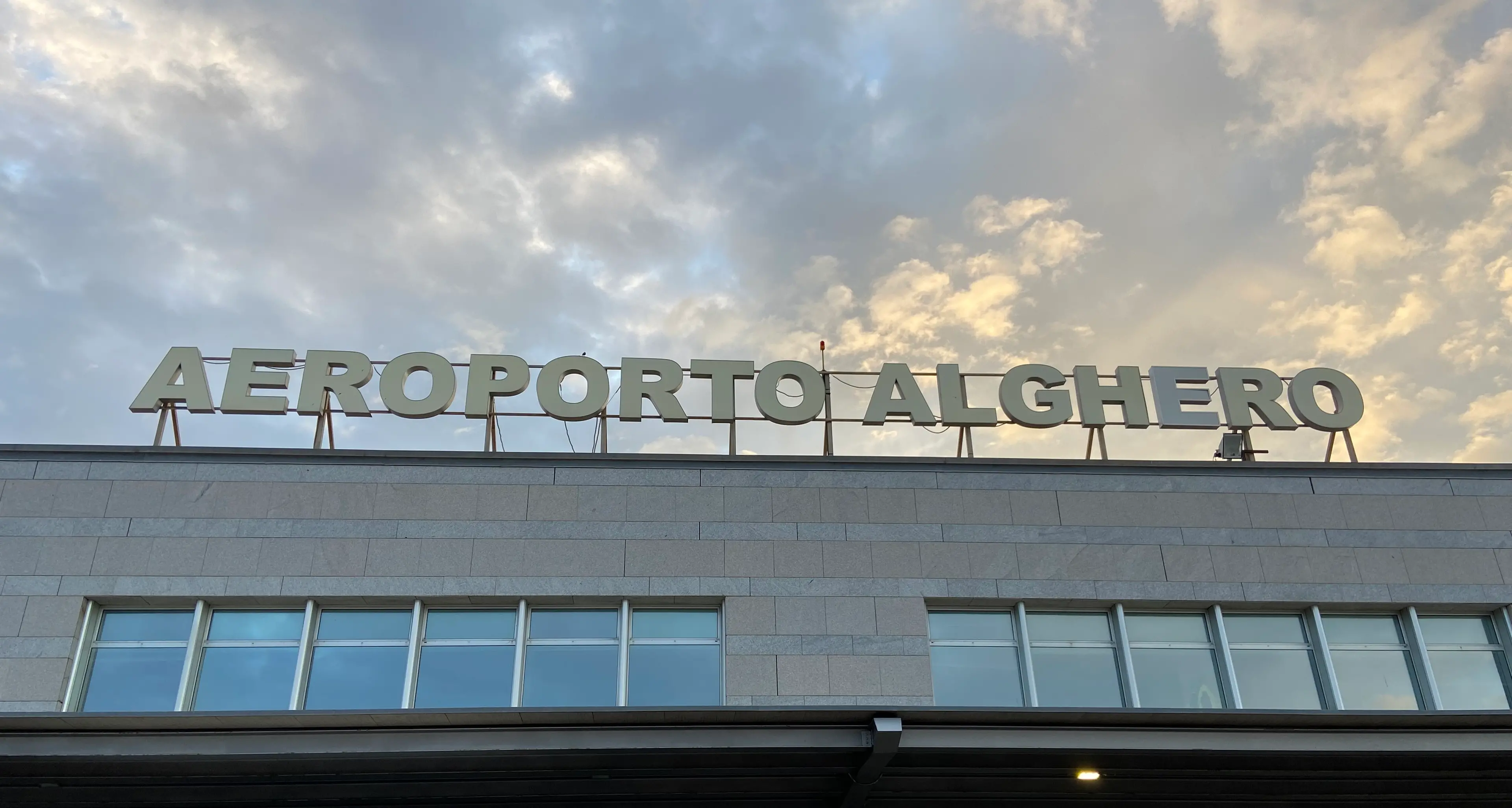 Aeroporto di Alghero a rischio stagionalità: l'allarme di Michele Pais
