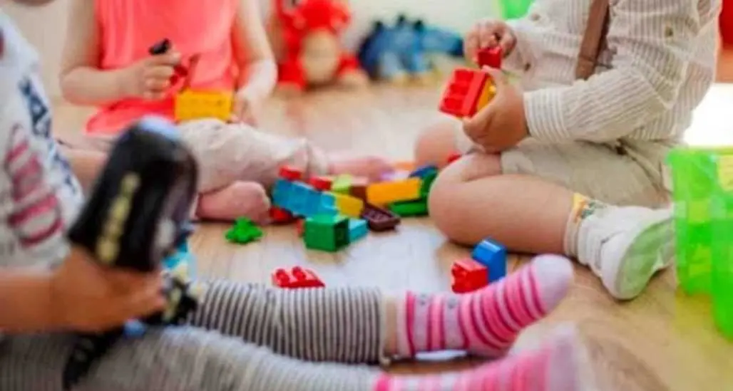 Nidi gratis, la Giunta regionale amplia le linee guida con il \"Genitore accogliente\"