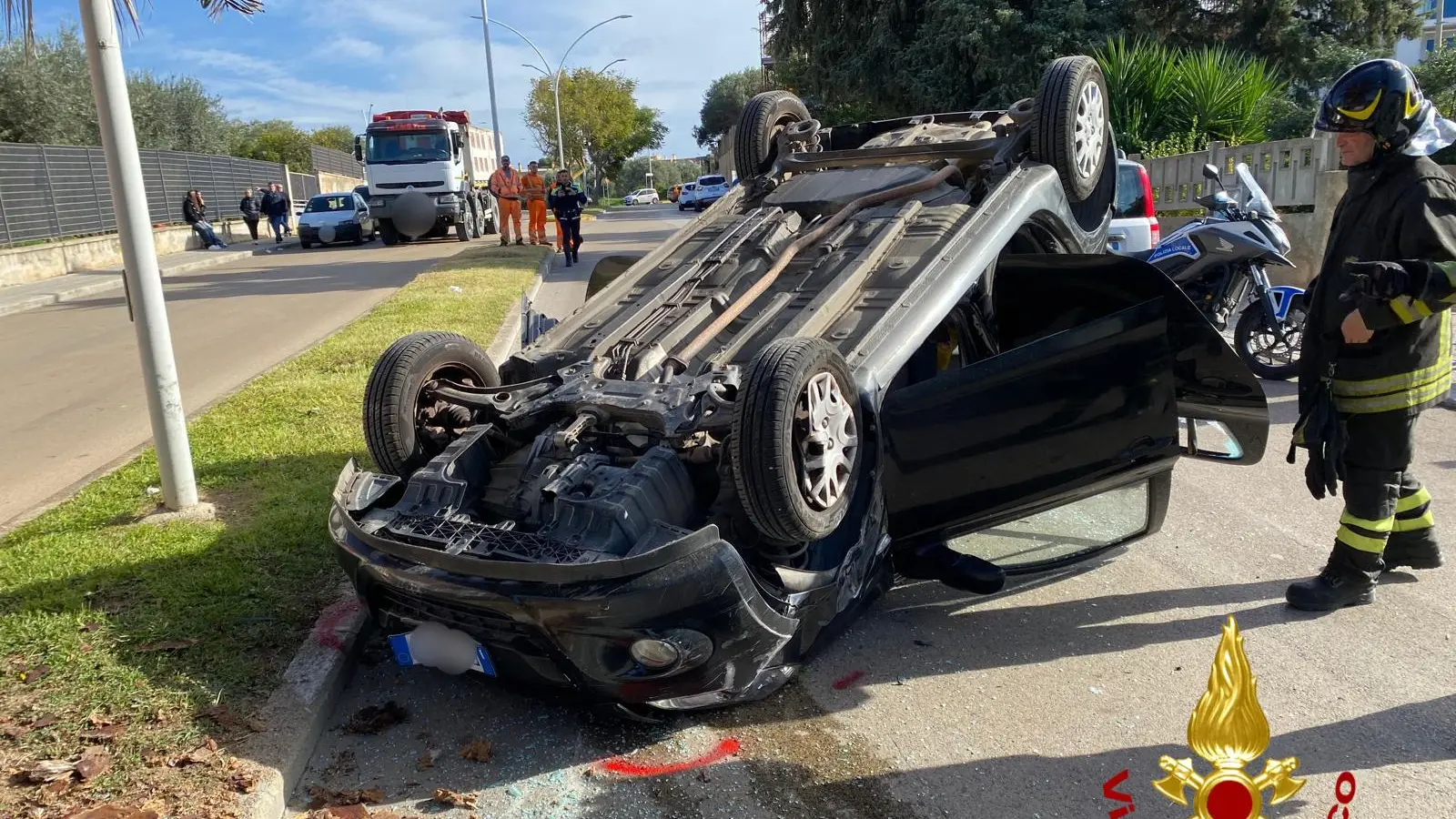 Incidente ad Alghero: auto si ribalta in Via Della Resistenza