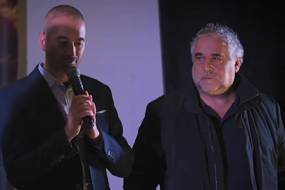 <p>Il direttore artistico Michele Turnu e il sindaco Paolo Fontana</p>\\n