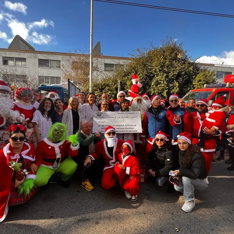 \"Natale da rombo\": corteo solidale per i piccoli pazienti ricoverati a Sassari