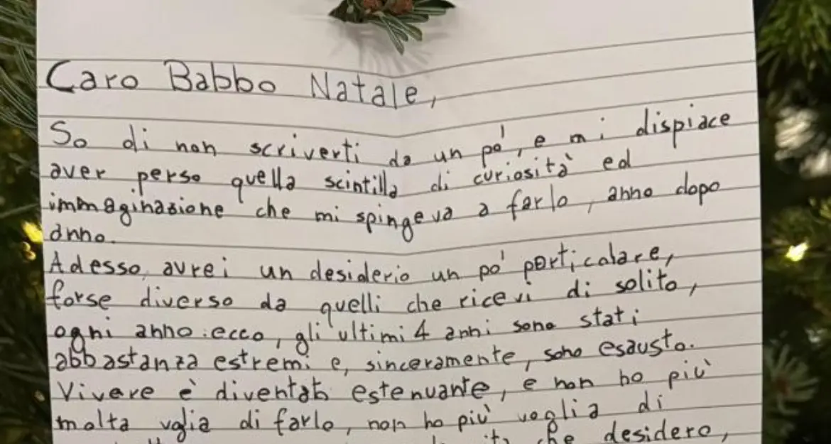\"Caro Babbo Natale, non voglio più vivere\", il grido d'aiuto di uno studente di Bari