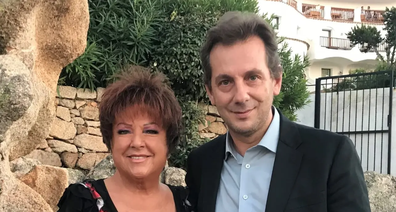 Orietta Berti, la più amata dagli italiani, fa il pieno di applausi alla Fiera di Cagliari