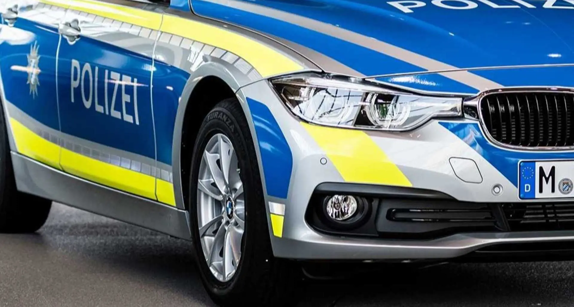 Auto investe la folla al mercatino di Natale a Magdeburgo, in Germania
