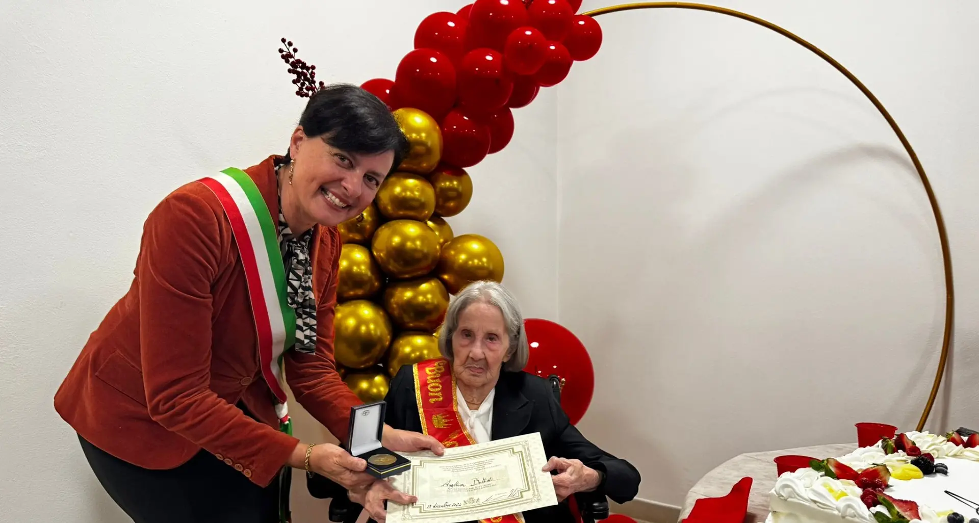 Una vita tra moda e famiglia: Angelica Battisti festeggia 100 anni a Cagliari