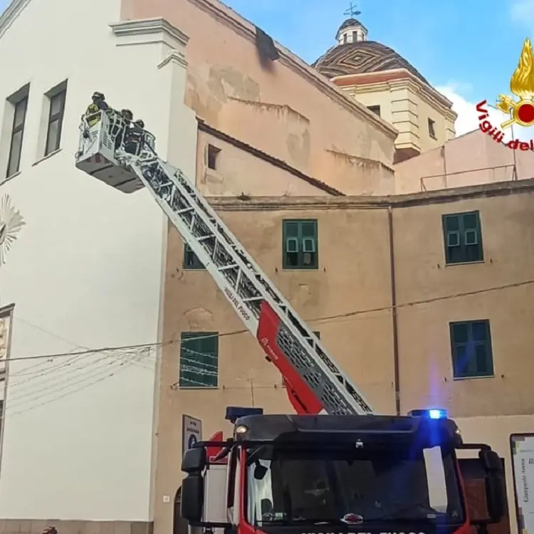Maltempo in Sardegna: Vigili del Fuoco in azione per centinaia di interventi