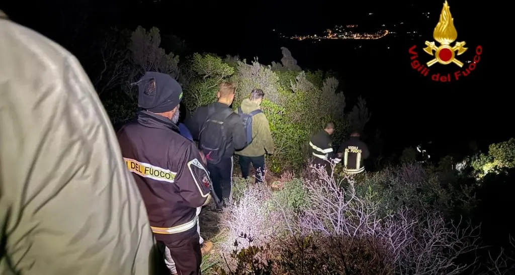 Escursionisti e cane dispersi a Sinnai salvati dai Vigili del Fuoco
