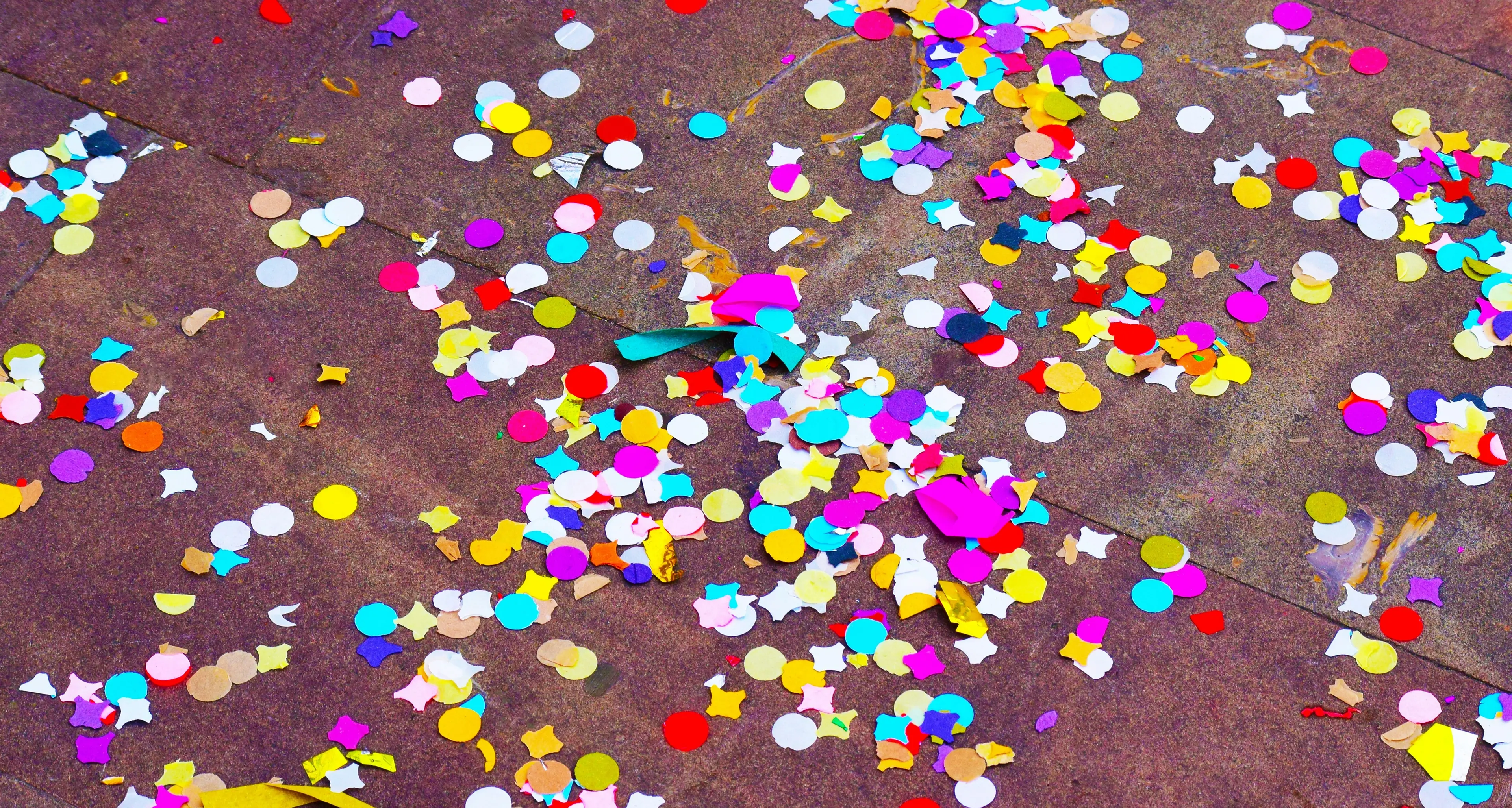 Capodanno, divieto di coriandoli in plastica a Sassari: una scelta ecologica