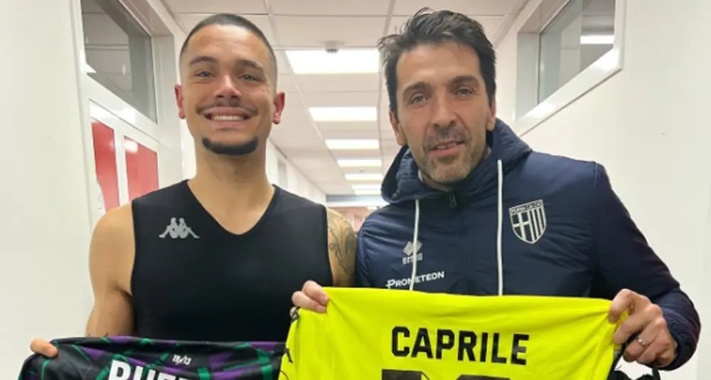 Il Cagliari ha il suo nuovo portiere: arriva Caprile dal Napoli