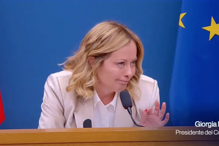 <p>Screen dalla diretta della conferenza stampa</p>\\n