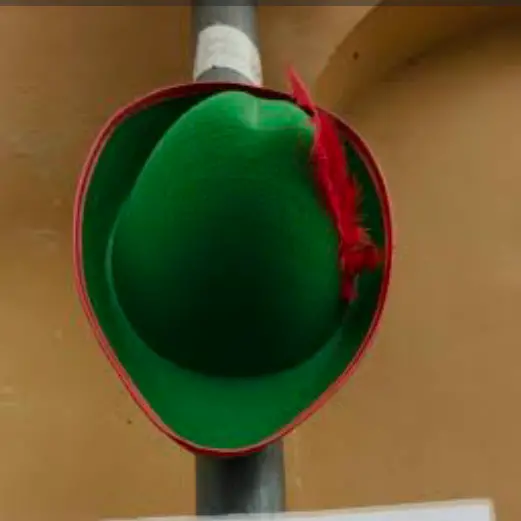 La \"banda Robin Hood\" colpisce i B&B: azioni di sabotaggio in tutta Italia