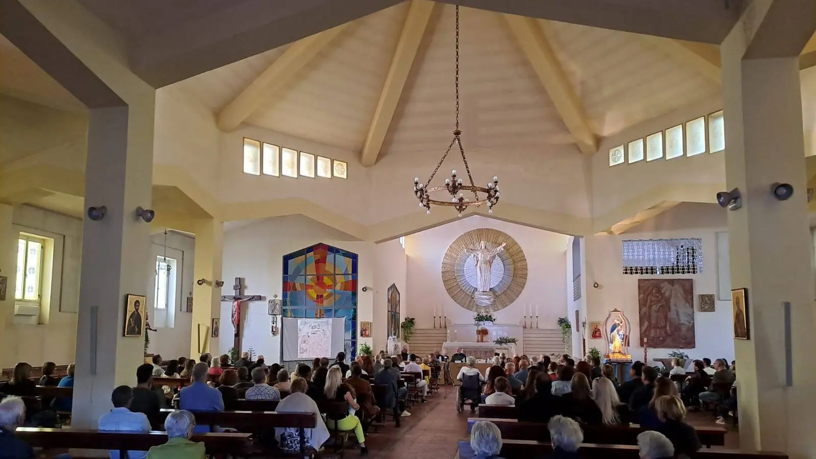 La Chiesa sarda oggetto di violenze. Tensioni e sospetti a Valledoria, Orosei e Siniscola