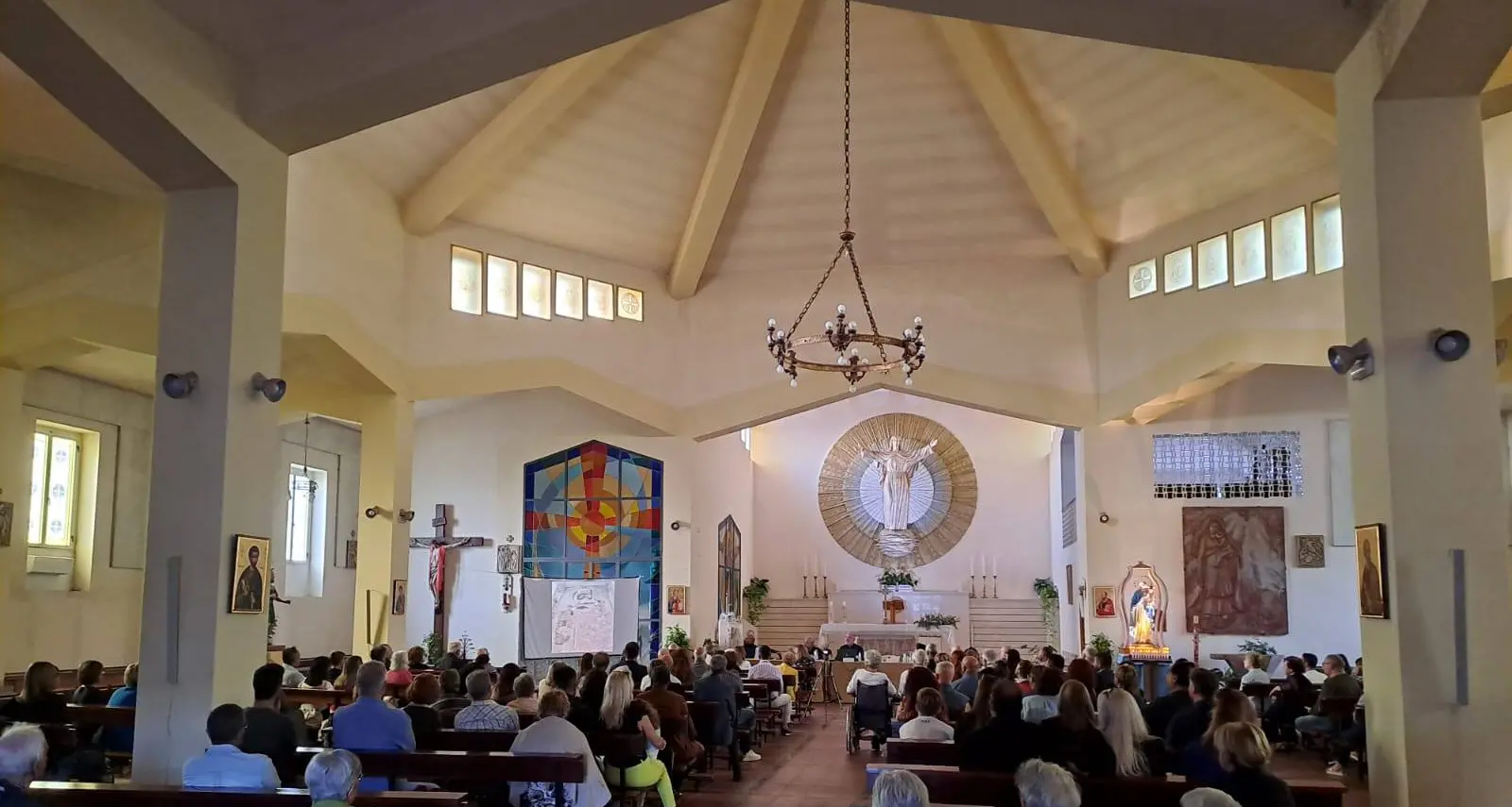 La Chiesa sarda oggetto di violenze. Tensioni e sospetti a Valledoria, Orosei e Siniscola