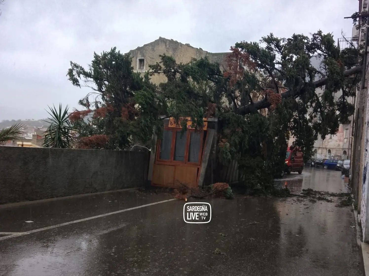 Maltempo in Sardegna: chiusure e danni. Tutti gli aggiornamenti