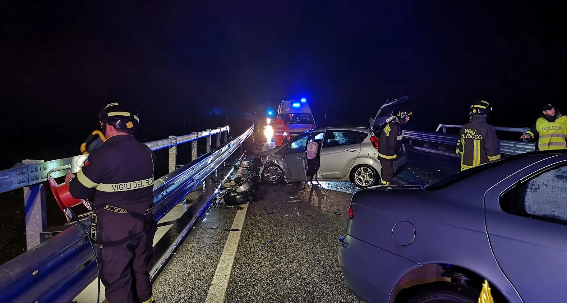Notte di paura sulla Bitti-Sologo: incidente coinvolge quattro auto, cinque i feriti