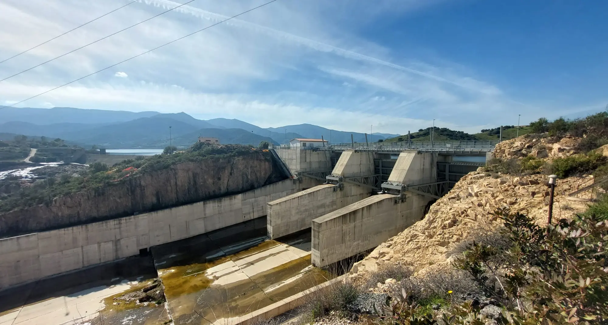 Le piogge salvano la Baronia dalla siccità: sospese le restrizioni idriche