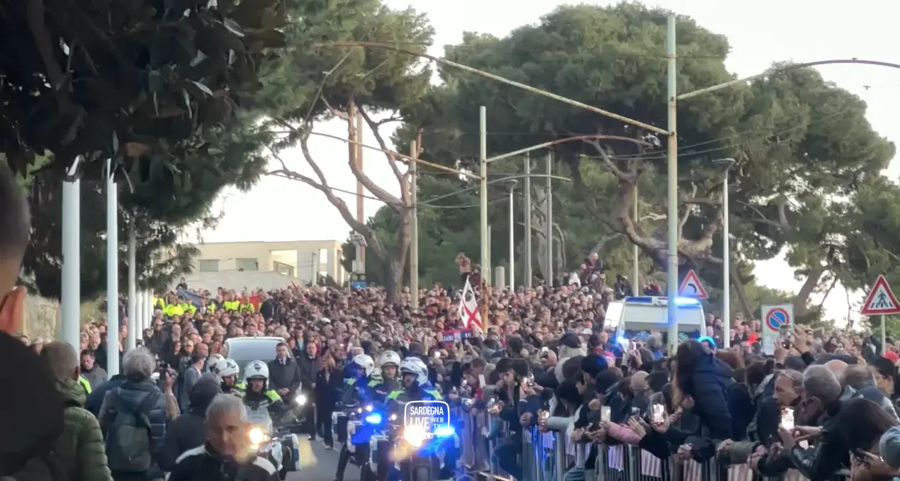 Con una toccante lettera, il Cagliari Calcio ricorda Gigi Riva a un anno dalla scomparsa