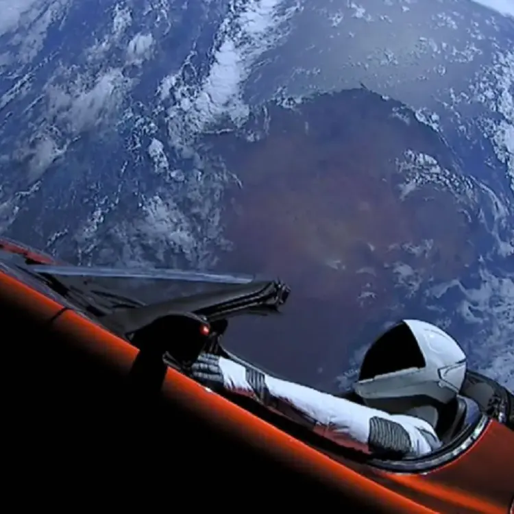 Oggetto celeste identificato: era la Tesla di Musk, non un asteroide