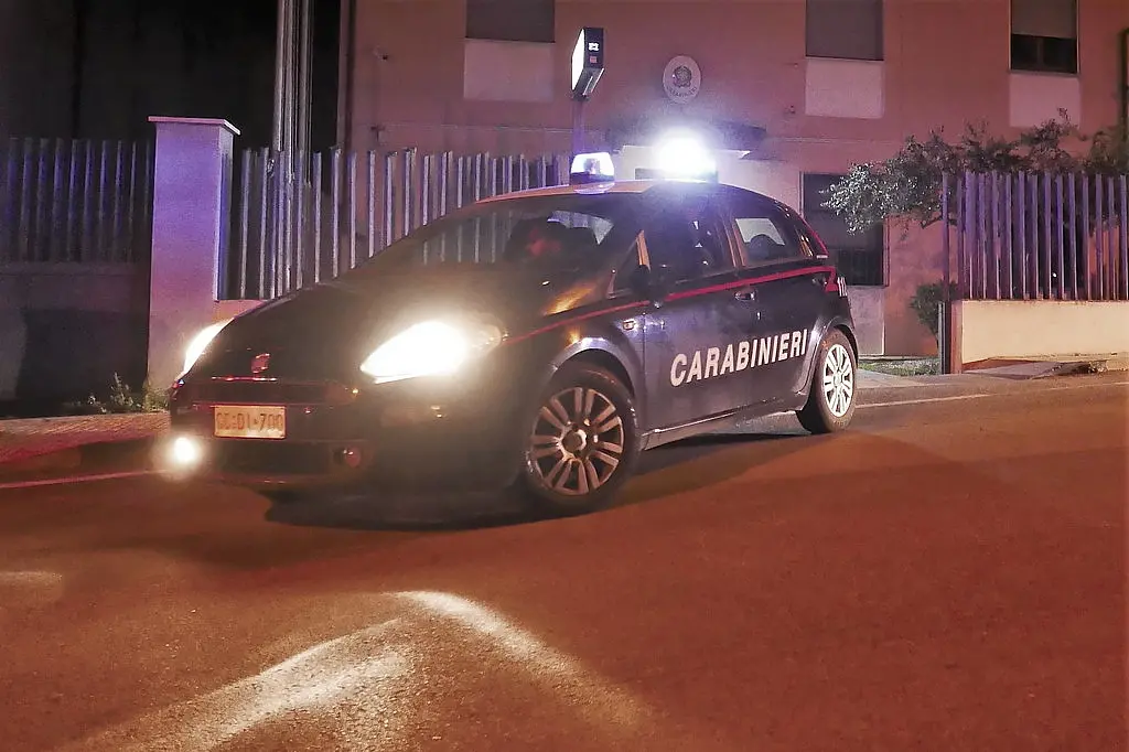 Lotta al crimine a Siniscola: sequestrati droga e armi dai Carabinieri