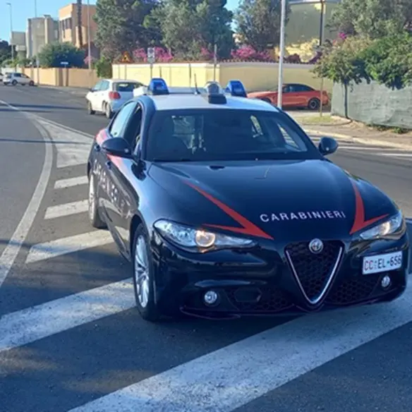 Laser contro equipaggio di un elicottero della Guardia Costiera: denunciato a Decimomannu