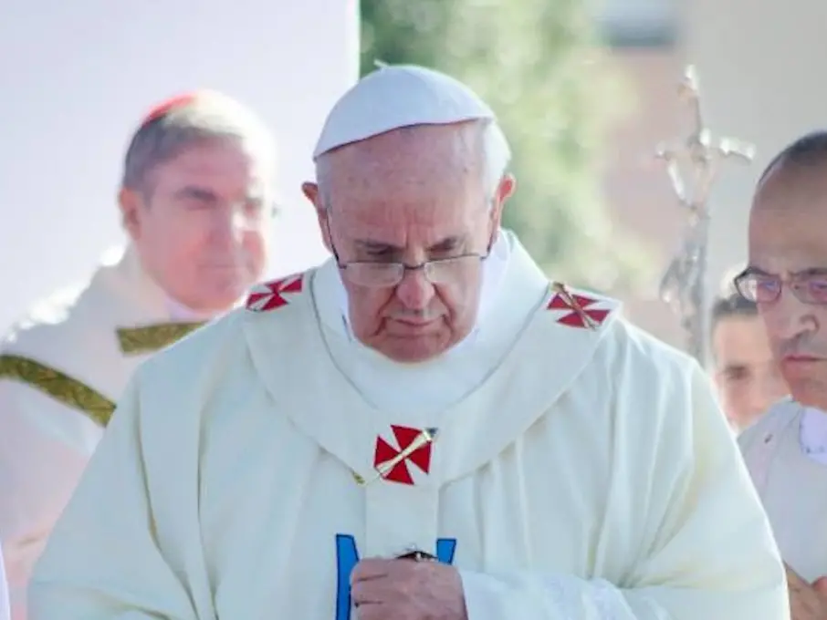 Papa Francesco ricoverato al Gemelli per bronchite