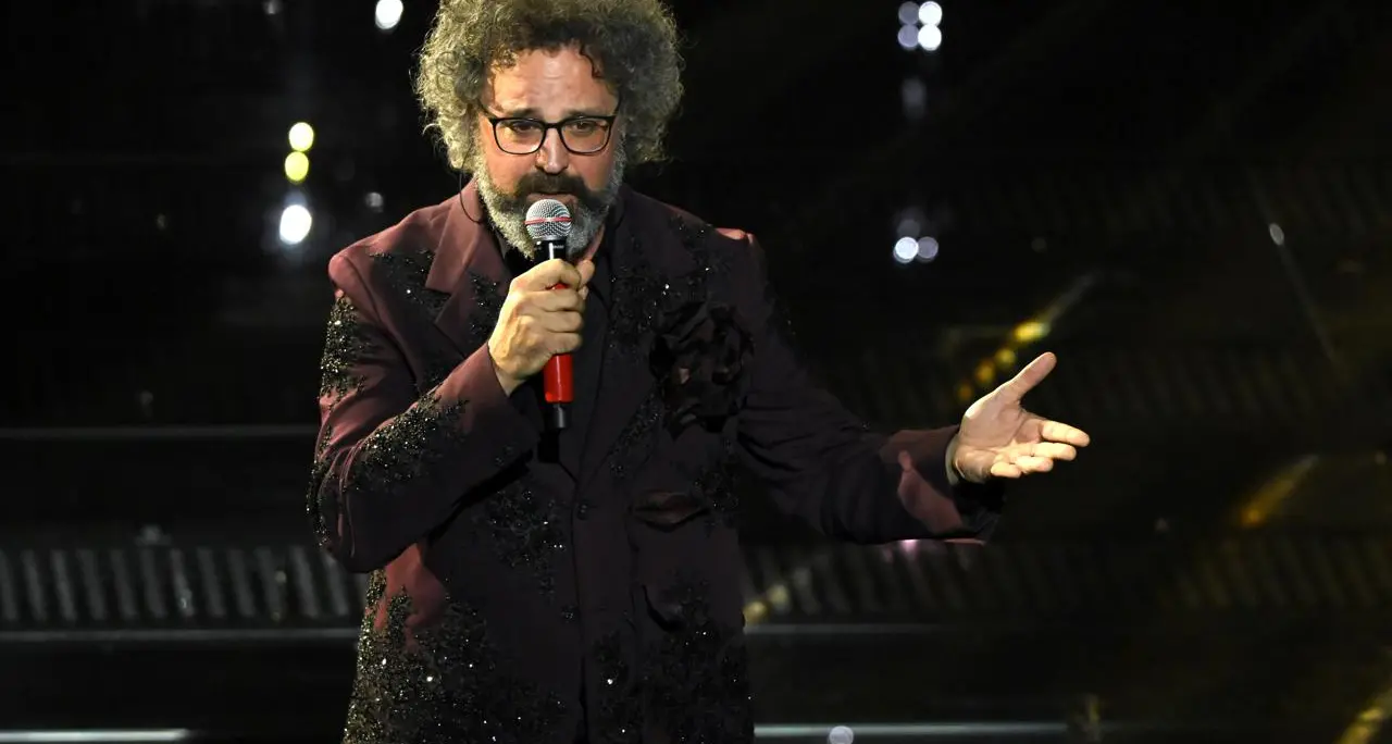 Sanremo 2025, neurologi: \"Canzone Cristicchi su malattia mamma un inno all'amore\"