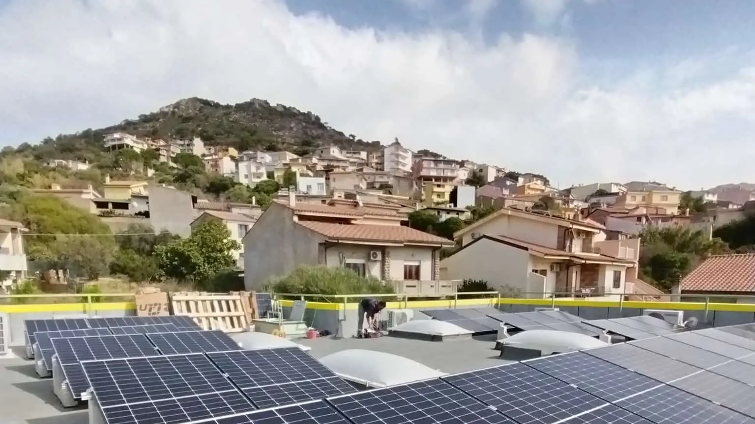 Poste Italiane installa un impianto fotovoltaico a Fonni