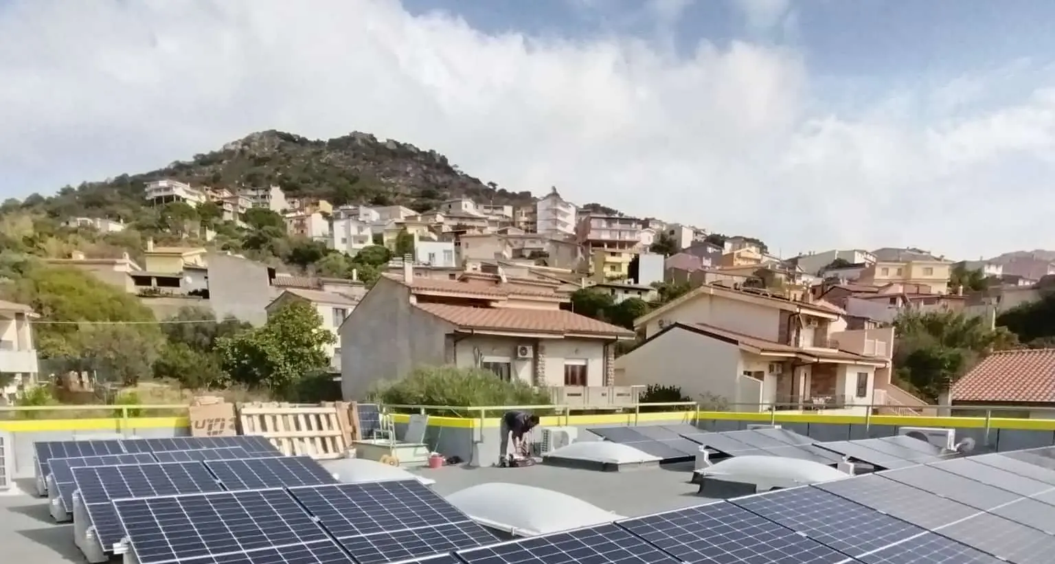 Poste Italiane installa un impianto fotovoltaico a Fonni