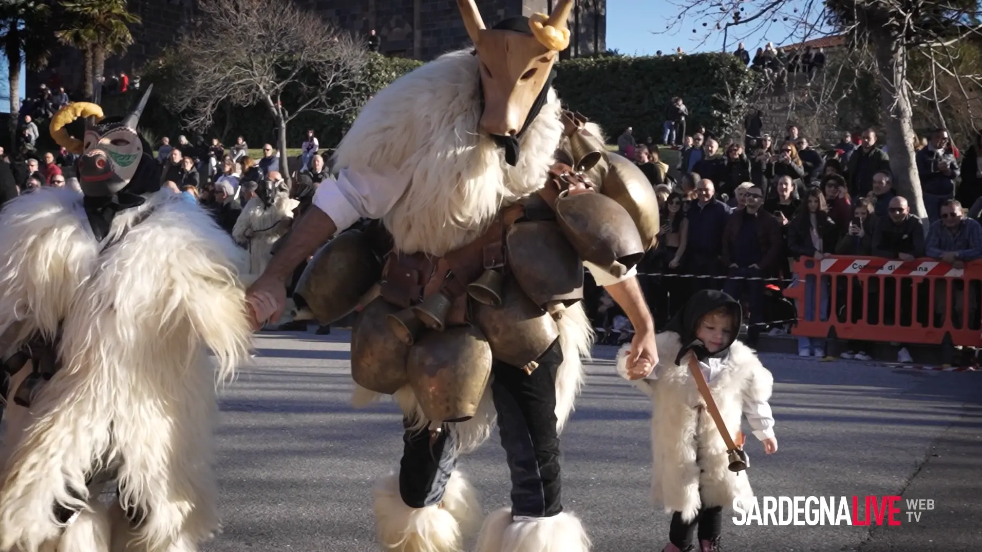 Caratzas in Otzana 2025. Il Fascino del Carnevale di Ottana domenica 2 marzo