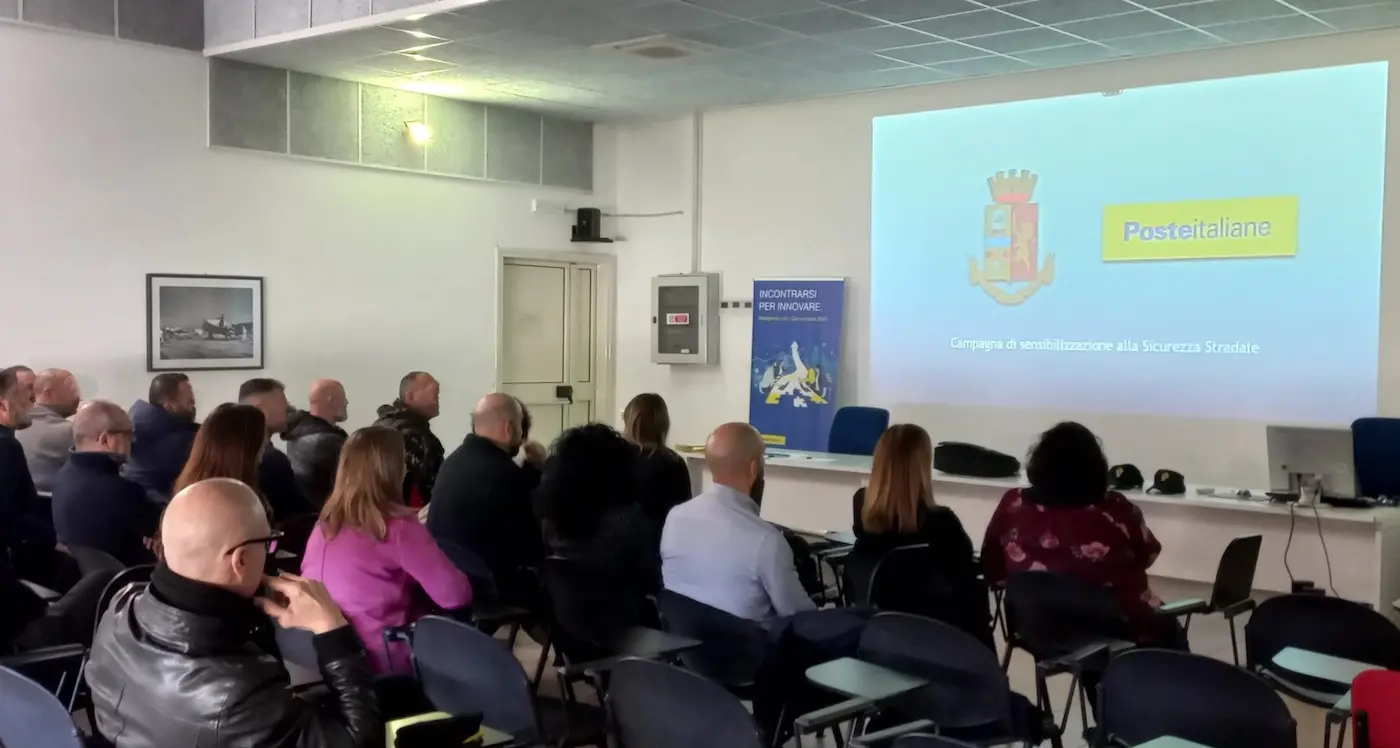 A Sassari un corso di guida sicura per i dipendenti delle Poste