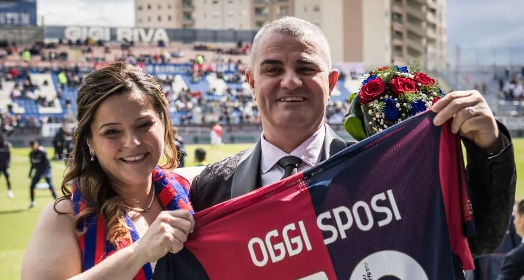 Allo stadio nel giorno del matrimonio: Tamara e Diego sposi all’Unipol Domus