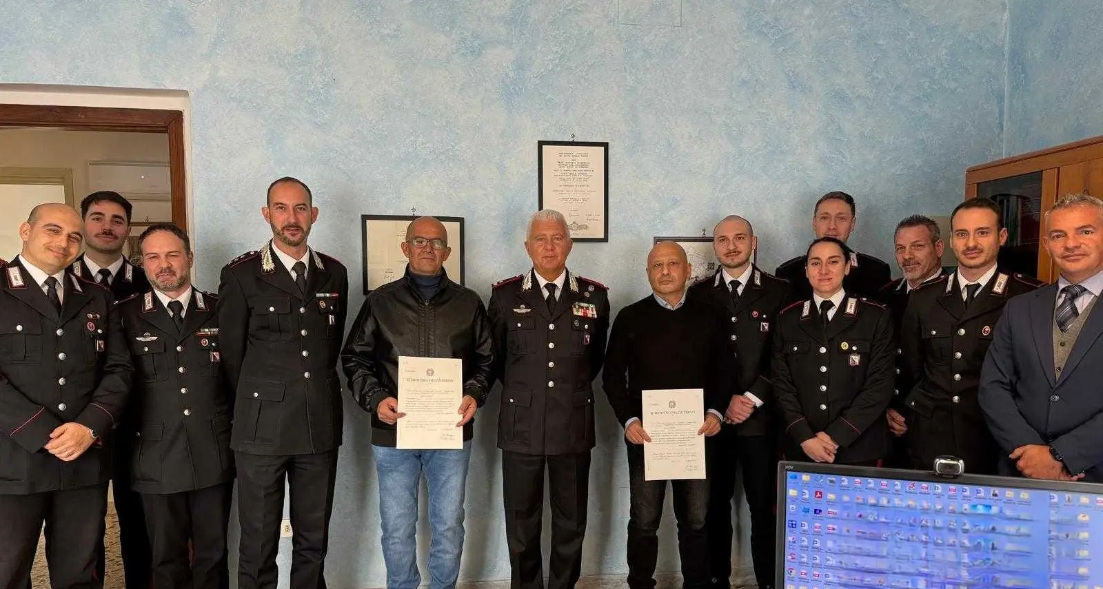 Eroismo e coraggio: a Dolianova riconoscimento ai carabinieri che salvarono vite a Ussana