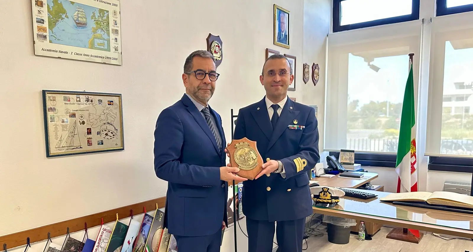 Il nuovo Questore di Oristano in visita alla Capitaneria di Porto
