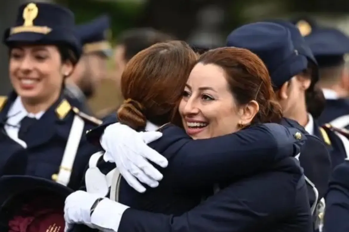 <p>Foto Instagram Polizia di Stato</p>\\n