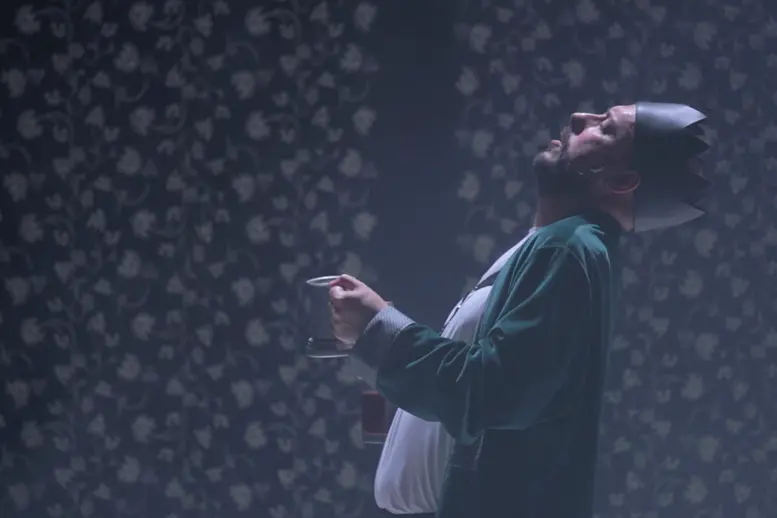 Enrico IV di Pirandello in tourn\\u00E9e nell\\'Isola