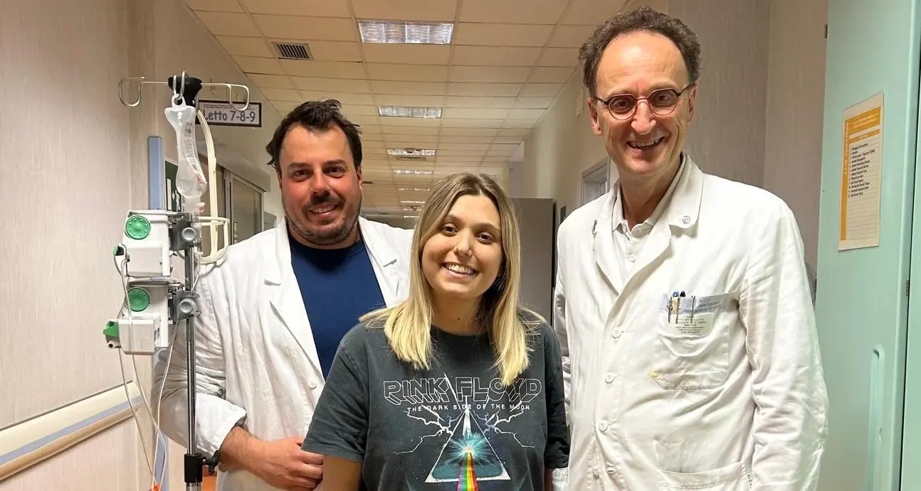 Ventunenne salva con un innovativo trapianto di fegato. “Operazione ai limiti dell’impossibile”