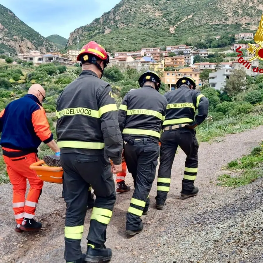 Escursionista ferita a Nebida: intervento dei Vigili del fuoco
