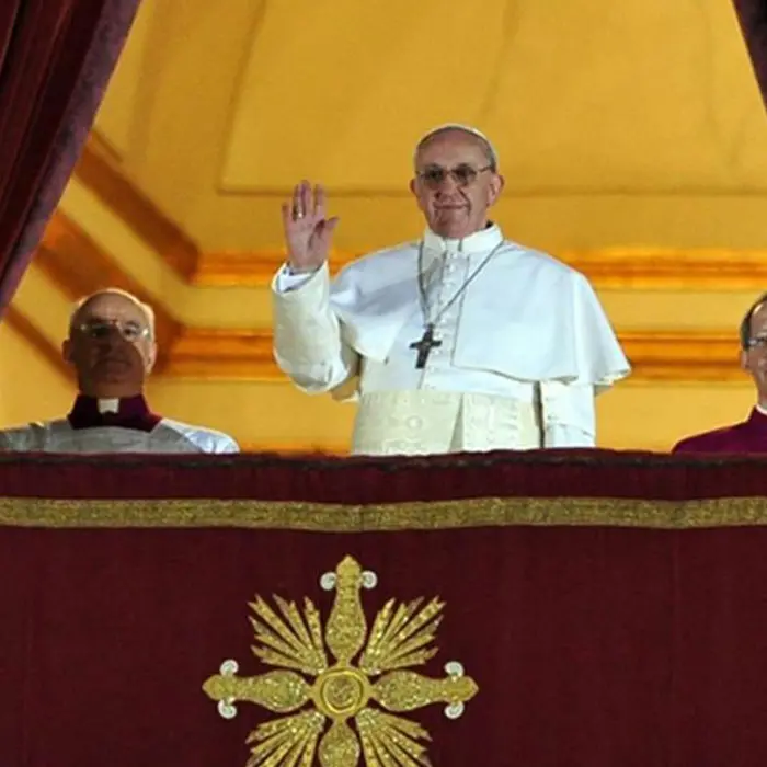 \"Mi hanno chiamato dalla fine del mondo\": quando Francesco si presentò ai fedeli