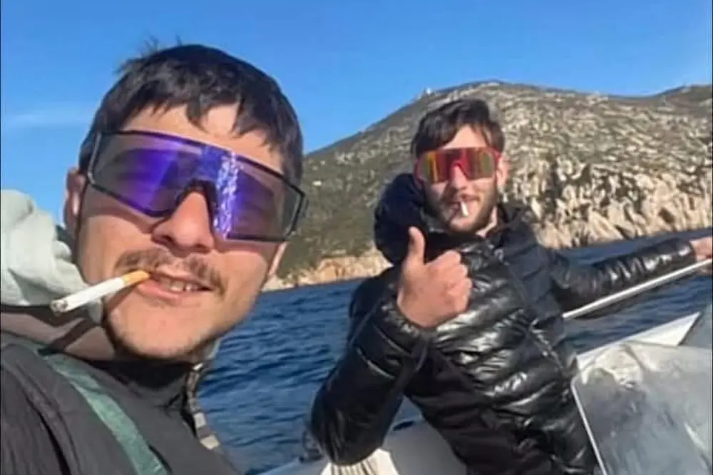 Fratelli dispersi a Olbia, ritrovato un parabordo in mare