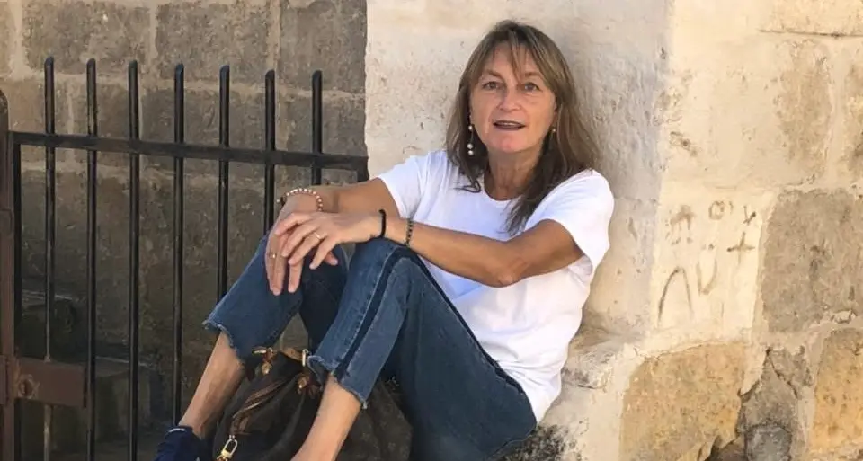 Schiacciata da letto contenitore: muore tragicamente ex consigliera di Alassio
