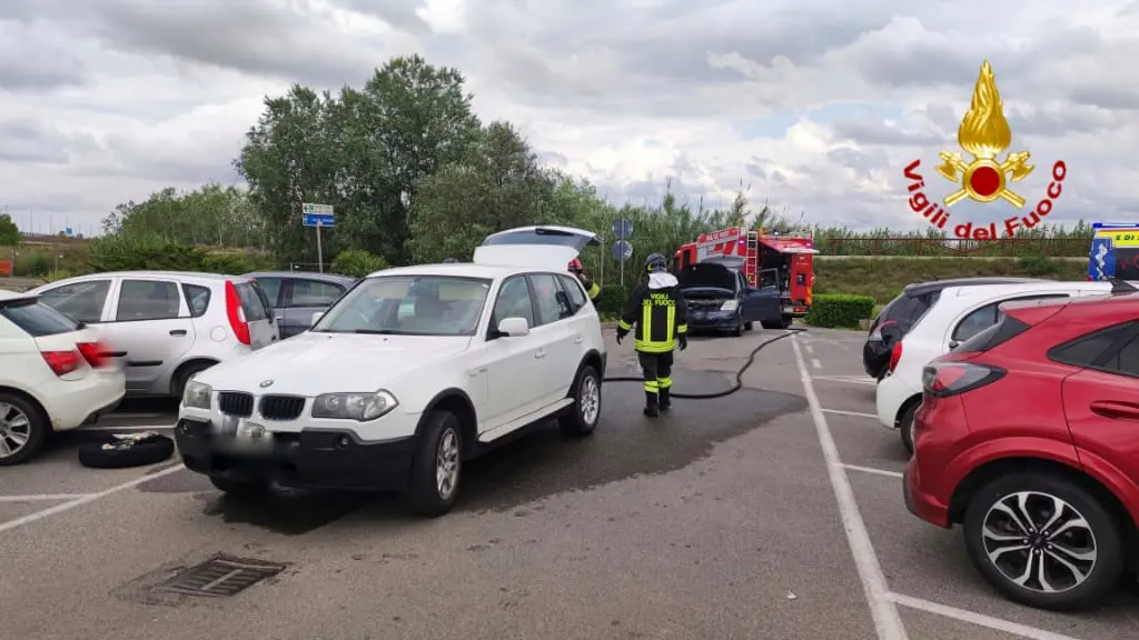 Paura a Oristano per fuga di gas dopo incidente stradale