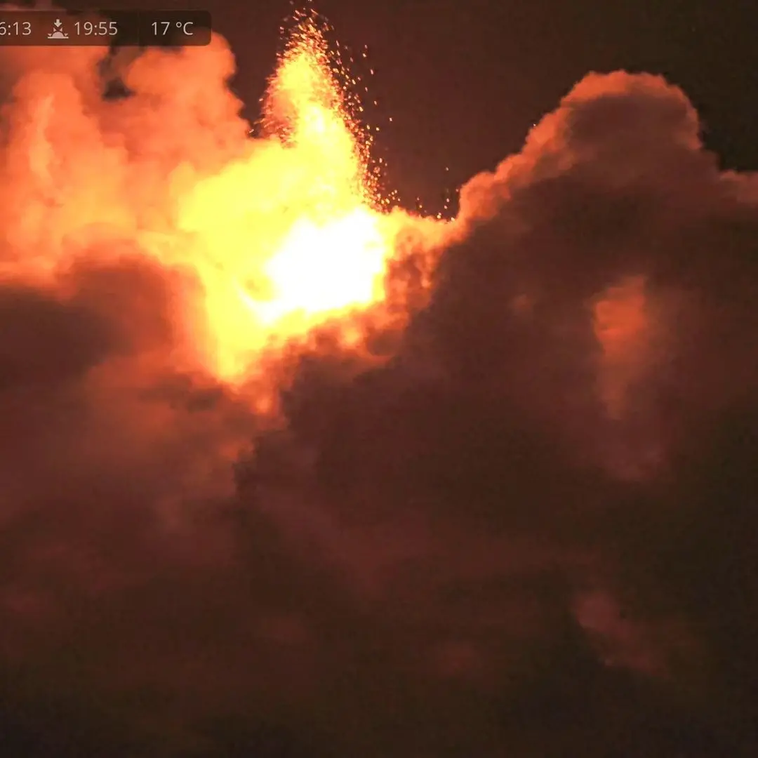 Nuova eruzione dell’Etna: fontane di lava alte fino a 300 metri