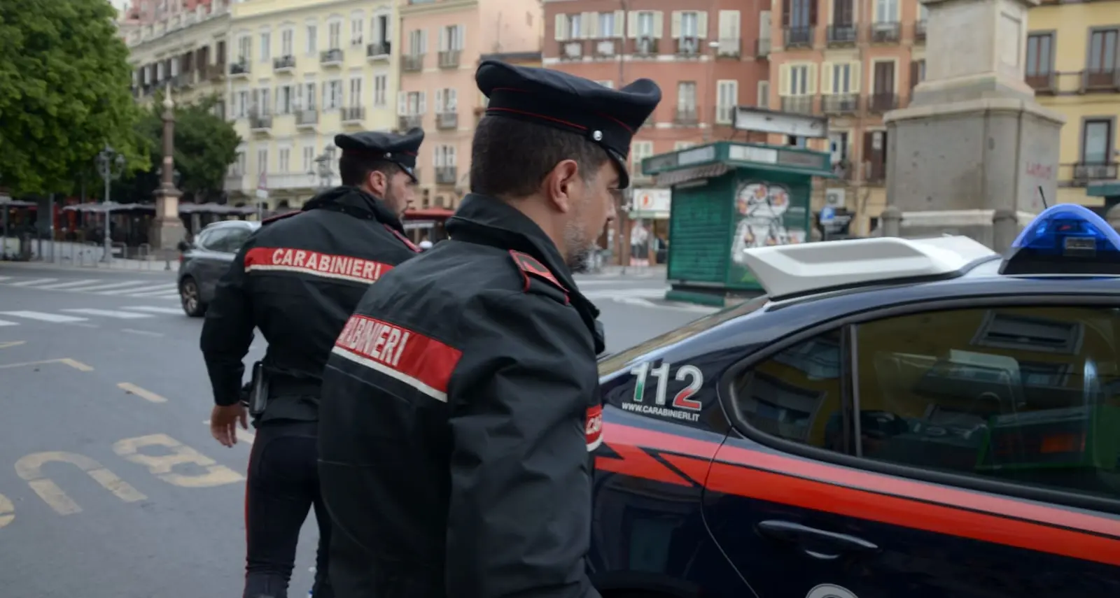 \"Una lama non protegge\". Appello dei carabinieri di Cagliari agli studenti